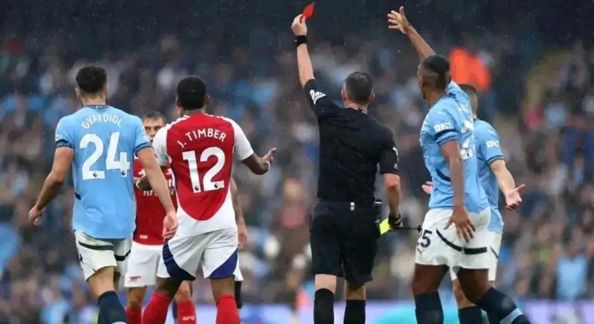 阿森纳客场逼平伯恩茅斯,连续三轮不胜 阿森纳客场逼平伯恩茅斯,连续三轮不胜