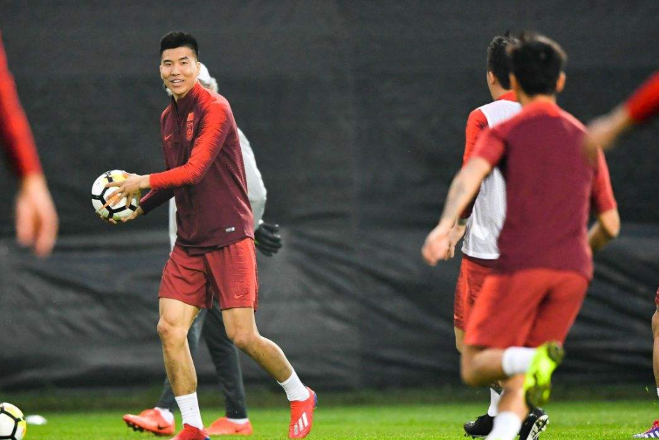 中国男足备战世预赛,李铁担忧伤病问题 中国男足备战世预赛,李铁担忧伤病问题