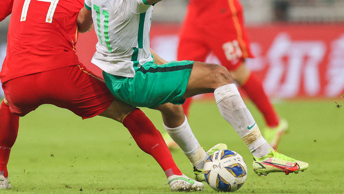 中国男足备战世预赛,李铁担忧伤病问题 中国男足备战世预赛,李铁担忧伤病问题