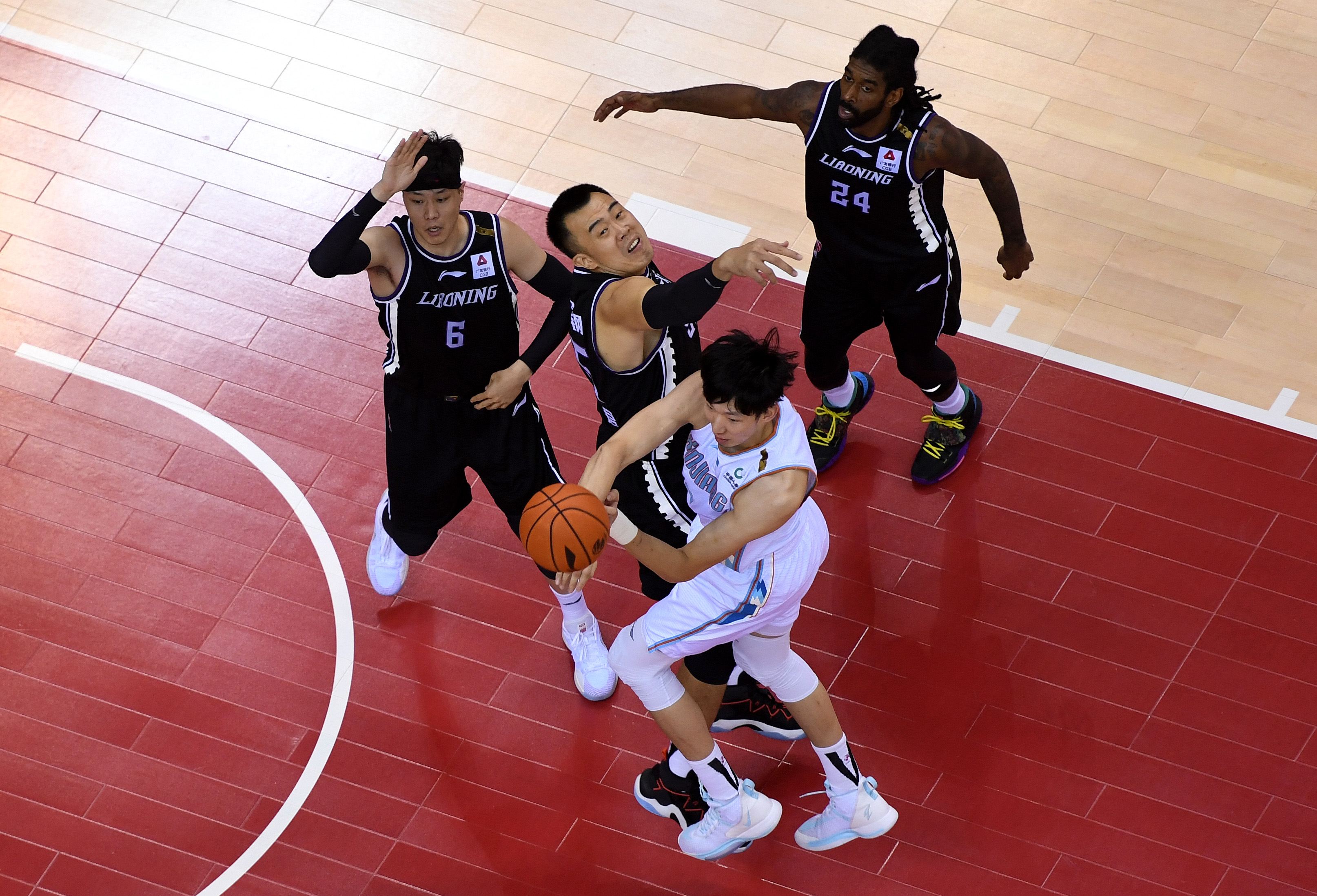 东亚劲旅再胜，晋级大洲联赛半决赛