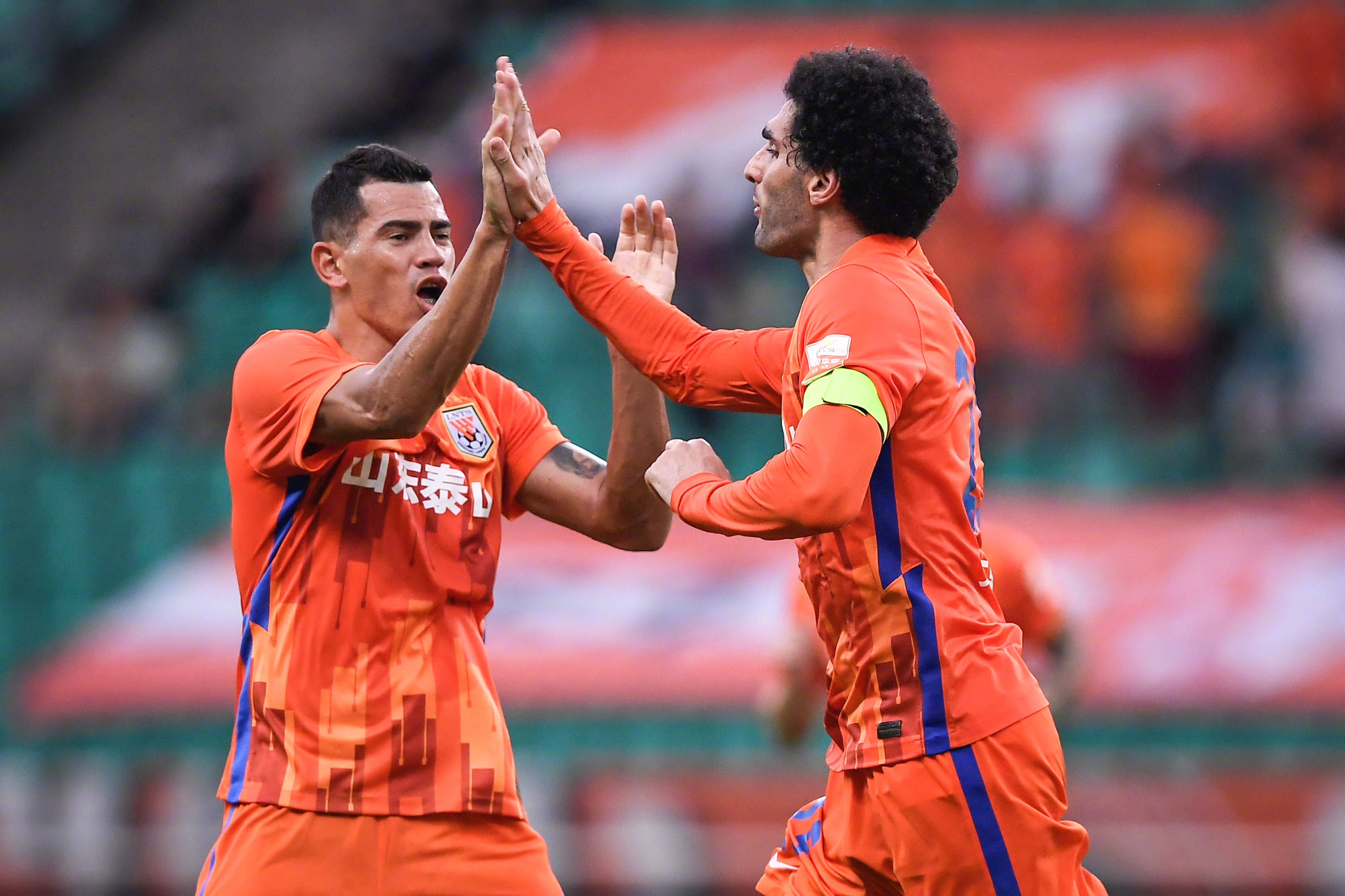 瓦伦西亚主场不敌对手，陷入困境的简单介绍